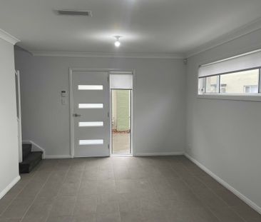 FOUR BEDROOM TOWNHOUSE - Photo 1