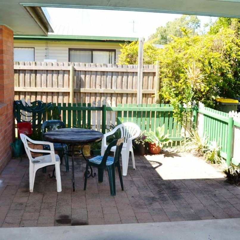 CHARMING 2 BEDROOM UNIT FOR RENT - Photo 1