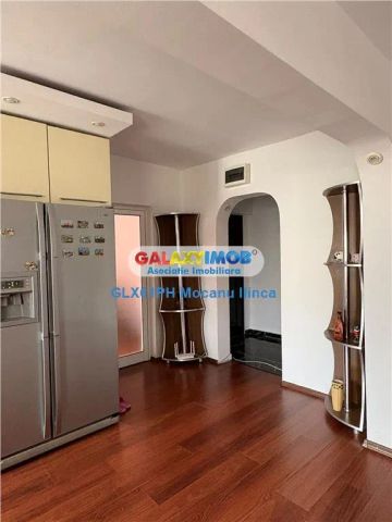Inchiriere apartament 3 camere, in Ploiesti, zona Marasesti - Fotografie 2