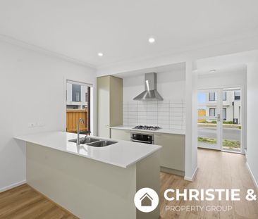 Brand New 3 Bedroom Home Available Now!! - Photo 5