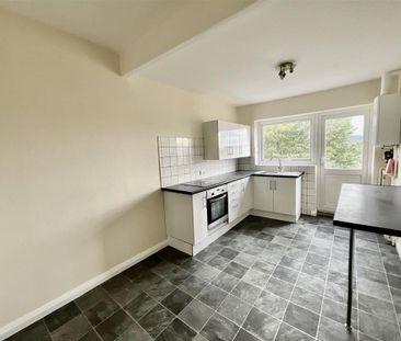 2 bedroom property to rent - Photo 1