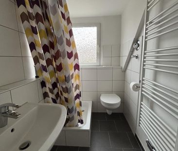 Gut geschnittene 3-Zimmer-Dachgeschosswohnung. - Photo 1