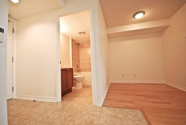 For Lease - 2391 Central Park Drive Unit# 804, Oakville, Ontario - Photo 1