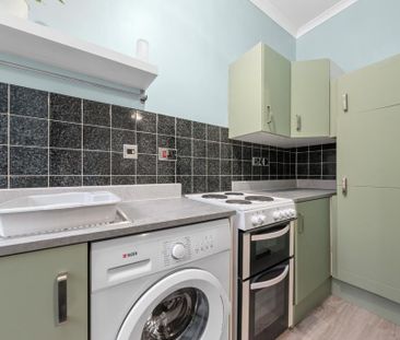 1 bedroom flat to rent - Photo 6