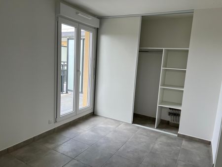 APPARTEMENT T2 55M - Photo 3