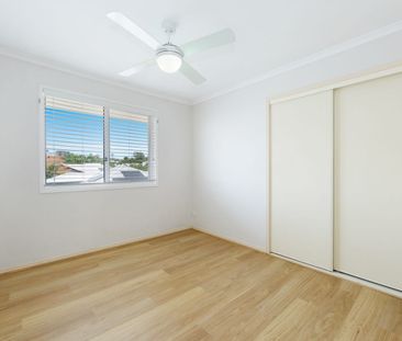 Modern Secure Apartment Overlooking Parkland - Photo 3