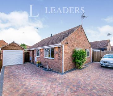 3 bedroom bungalow to rent Stanmore Close, Clacton-on-Sea, CO16 - Photo 2