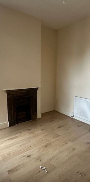 10A Seaforth Avenue - Photo 1