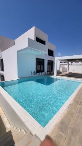 Alquiler de casa o chalet independiente en Calle de los Juegos de Latakia - Photo 2