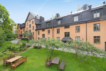 Skogvaktargatan, Stockholm - Photo 2