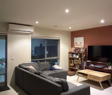 Sunshine West - Photo 1