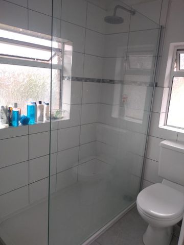 6 bedroom semi-detached house to rent - Photo 4