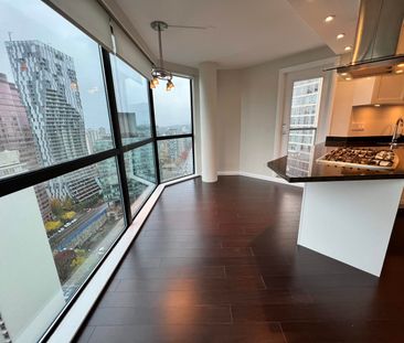 1415 Georgia Street W #2301, Vancouver, BC V6G3C8 - Photo 6