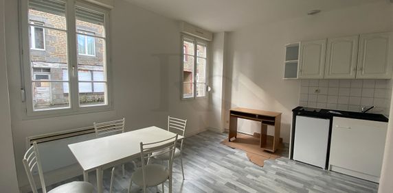 Location Appartement 1 pièce 17m² - Photo 2