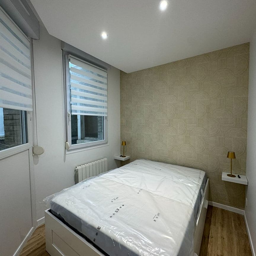 APPARTEMENT T2 MEUBLE 25M² - REIMS CATHEDRALE - Photo 1