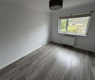 2 bedroom semi-detached bungalow to rent - Photo 4