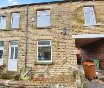 2 bedroom terraced house to rent - Photo 2