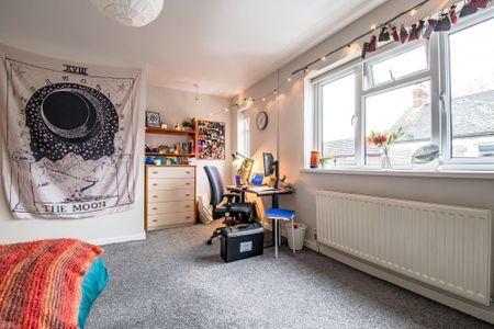 Modernised property in the heart of Cathays - Photo 5