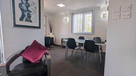 Westonian Court, Glenavon Park, Bristol - Photo 5