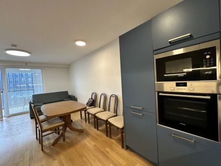 Möblierte 2 Zimmer mit Loggia & Fitness und Sauna im Haus nahe UNO-CIty / VIC! - Photo 4