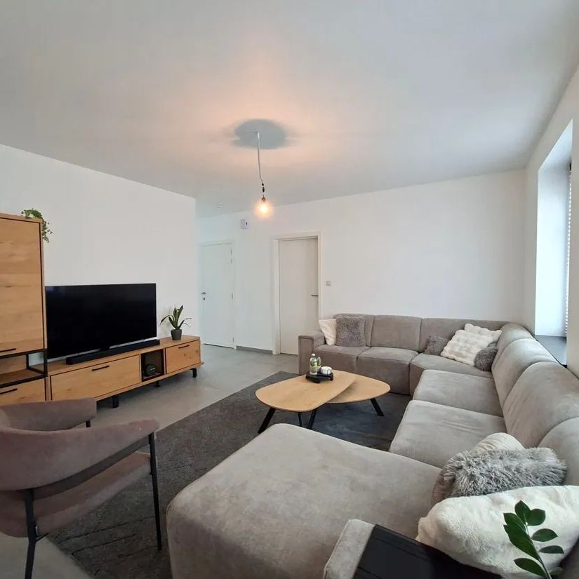 Stijlvolle nieuwbouw woning te Peer - Photo 1