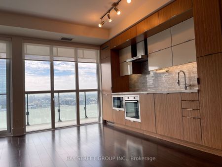 300 Front Street Lofts 300 , #2803 - Photo 5