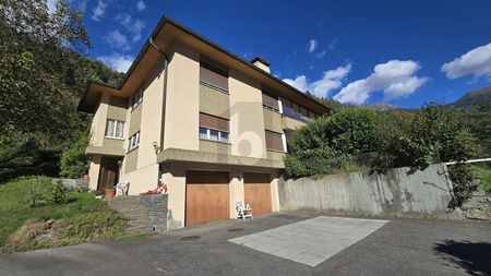 SPAZIOSO E ACCOGLIENTE IN POSIZIONE TRANQUILLA - Photo 2