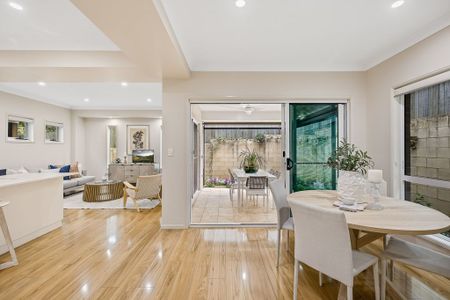 Hidden Treasure in Mount Lofty - Photo 3