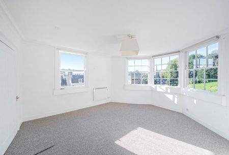 Walcot Parade, Bath, Somerset, BA1 - Photo 2