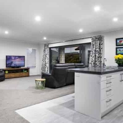 Three Bedroom Duplex - Photo 1