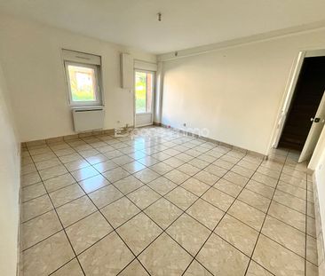 Location Maison 4 pièces 67m² DEVILLE LES ROUEN 76250 - Photo 1