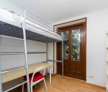 Calle de Embajadores, Madrid, Community of Madrid 28012 - Photo 4