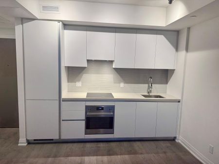 For Lease - 4015 The Exchange N/A Unit# 2003, Mississauga, Ontario - Photo 4