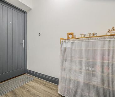 2 bedroom apartment to rent - Photo 6