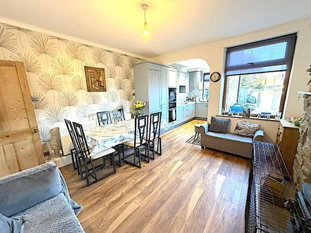 3 bedroom house to rent - Photo 3