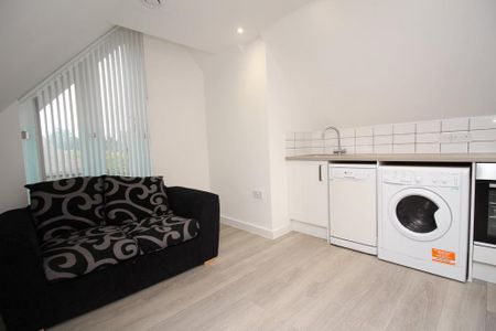 1 bedroom flat to rent - Photo 5