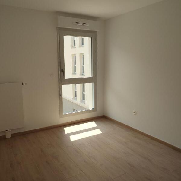 Location Appartement 2 pièces 47m² LUCE 28110 - Photo 1