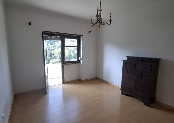 Apartamento T2 para Arrendamento em Sacavém