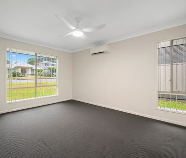 Spacious waterside living in Trinity Point Estate - Photo 3