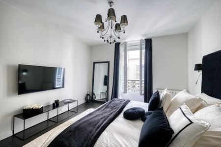 Tout savoir sur cet appartement à Paris 4ème - Photo 2