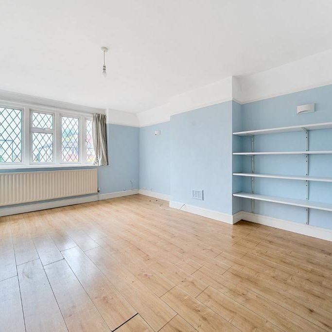 3 bedroom semi-detached house to rent - Photo 1