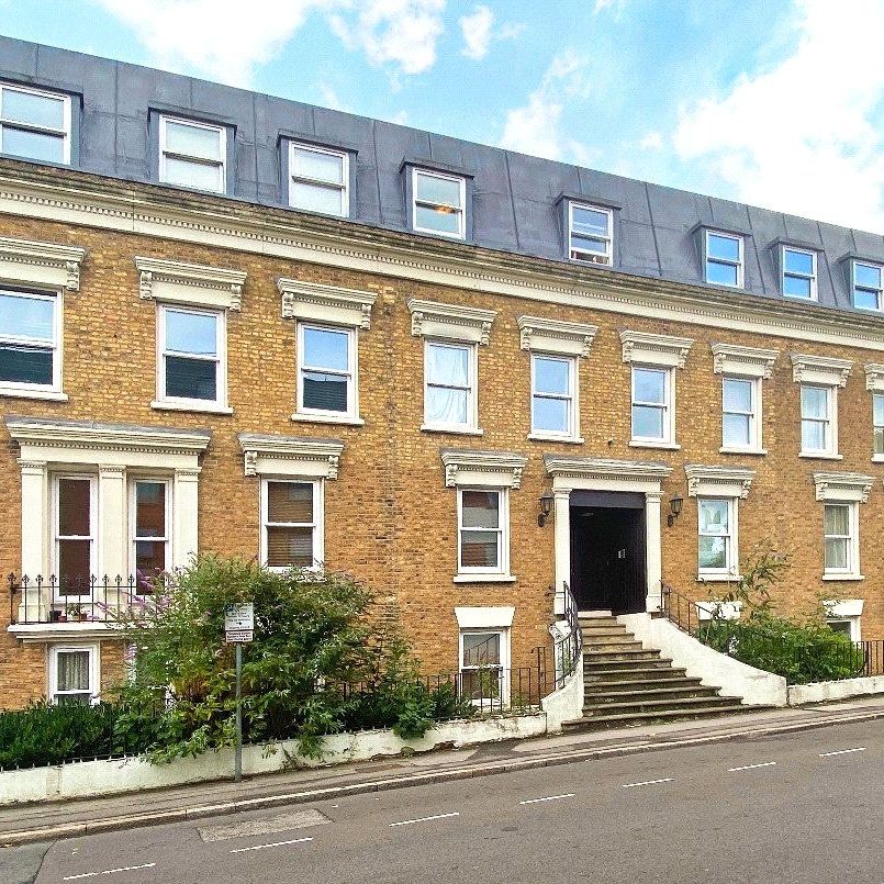 Frederick Street, Aldershot, Hampshire, GU11 - Photo 1