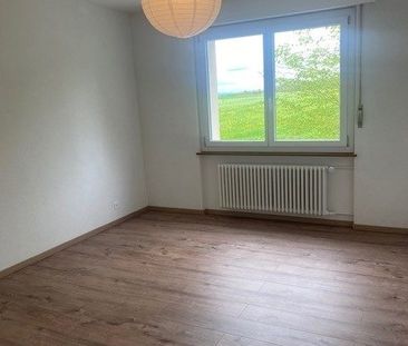 Dans un cadre verdoyant, 2.5pces au 1er étage - Photo 5