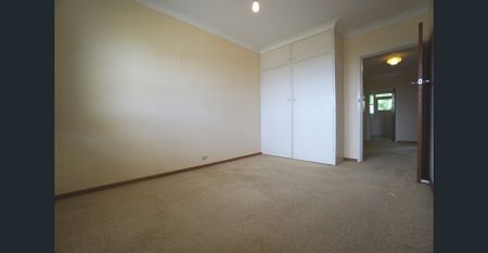 Spacious Brick House at Quiet Location - Photo 5