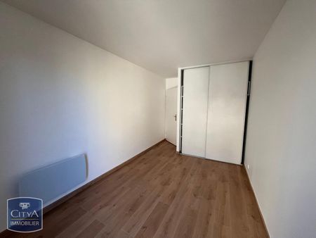 Location Appartement 5 pièces 110m² MAISONS LAFFITTE 78600 - Photo 2