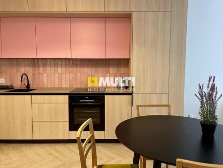 Stare Miasto, 2 pokoje + winda i miejsce postojowe - Photo 2