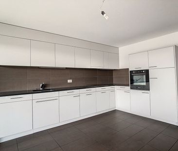 MAGNIFIQUE 3.5 PIECES / SEHR SCHÖNE 3.5-Zimmer-Wohnung - Photo 2