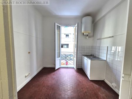 Location Appartement 2 pièces 34m² NICE 06300 - Photo 4