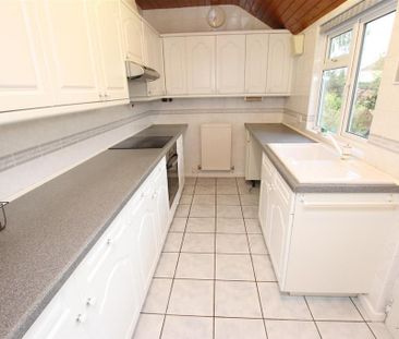 3 bedroom house to rent - Photo 3