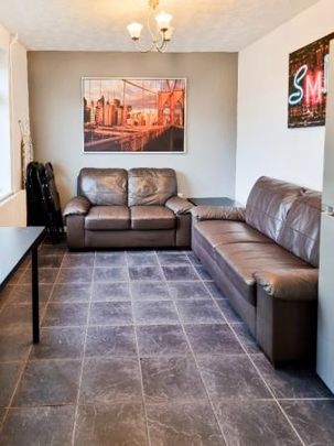 Robson Road, Norwich, NR5 - Photo 1